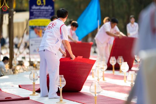 ภาพ No.107700:V.4 ทุ่มใจ การเตรียมงาน เก็บงาน การรับบุญของเจ้าหน้าที่หน่วยงานต่างๆ เพื่อโครงการธรรมยาตรา กตัญญูบูชามหาปูชนียาจารย์ พระมงคลเทพมุนี (สด จนฺทสโร) พระผู้ปราบมาร อนุสรณ์สถาน 7 แห่ง ปีที่ 12 ระหว่างวันที่ 2 - 31 มกราคม พ.ศ.2567