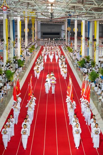 ภาพ No.150151:พิธีทอดผ้าป่าสมทบกฐินวัดพระธรรมกาย และสมทบกฐิน 30,000 วัดทั่วไทย ครั้งที่ 1 เนื่องในวันธรรมชัย 27 สิงหาคม พ.ศ.2567 ณ สภาธรรมกายสากล วัดพระธรรมกาย