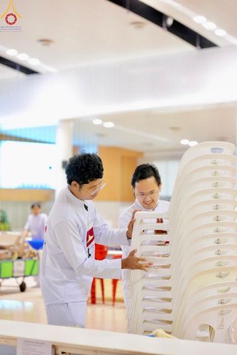 ภาพ No.58282:V.41 เทหมดใจ  ลุยต่อไป ร้อยซาวปี การเตรียมงาน การปฏิบัติงาน และการเก็บงาน ของเจ้าหน้าที่หน่วยงานต่างๆ เพื่อพิธีฉลองอายุวัฒนมงคล 80 ปี หลวงพ่อธัมมชโย และรับถวายมหาสังฆทาน 10,000 กว่าวัดทั่วประเทศ ในวันคุ้มครองโลก จันทร์ที่ 22 เมษายน พ.ศ. 2567