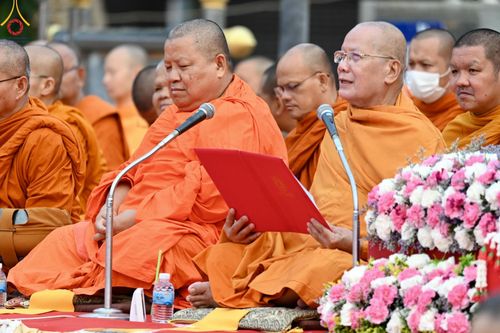 ภาพ No.126098:พิธีทำบุญเมืองนครราชสีมา ฉลอง 556 ปี ตักบาตรพระ 10,000 รูป ในวันเสาร์ที่ 2 มีนาคม พ.ศ.2567 ณ อนุสาวรีย์ท้าวสุรนารี จ.นครราชสีมา จัดโดย คณะสงฆ์จังหวัดนครราชสีมา ร่วมกับสำนักงานจังหวัดนครราชสีมา