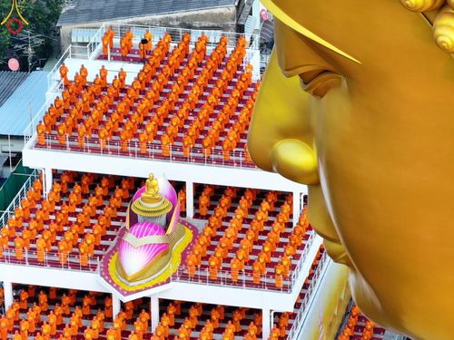 ภาพ No.119218:พิธีจุดประทีปถวายเป็นพุทธบูชา และบูชาธรรมมหาปูชนียาจารย์ พระมงคลเทพมุนี(สด จนฺทสโร) ในโครงการธรรมยาตราฯ วันที่ 26 มกราคม พ.ศ. 2567 ณ อาคารธรรมยาตรา กตัญญูบูชามหาปูชนียาจารย์ ตรงข้ามวัดปากน้ำภาษีเจริญ จ.กรุงเทพมหานคร