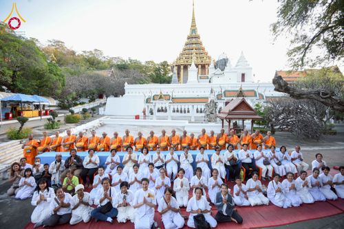 ภาพ No.278151:วันเสาร์ที่ 6 ธันวาคม พ.ศ. 2568 พิธีเวียนประทักษิณ ขอขมามอบผ้าไตร บรรพชาอุปสมบทหมู่ธรรมทายาท จำนวน 53 รูป โครงการอุปสมบทหมู่ รุ่นบูชาธรรมมหาปูชนียาจารย์ ประจำปี 2568 จังหวัดสระบุรี