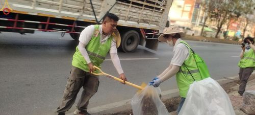 ภาพ No.119732:V.19 แกล้วกล้า การเตรียมงาน เก็บงาน การรับบุญของเจ้าหน้าที่หน่วยงานต่างๆ เพื่อโครงการธรรมยาตรา กตัญญูบูชามหาปูชนียาจารย์ พระมงคลเทพมุนี (สด จนฺทสโร) พระผู้ปราบมาร อนุสรณ์สถาน 7 แห่ง ปีที่ 12 ระหว่างวันที่ 2 - 31 มกราคม พ.ศ.2567