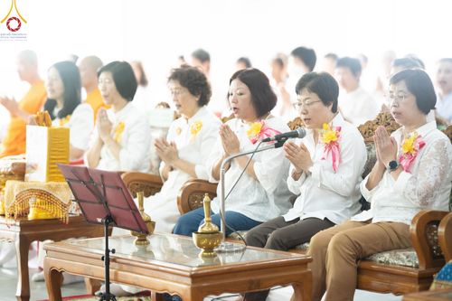 ภาพ No.162784:โครงการกฐินสามัคคีทั่วไทย 30,000 วัด บูชาธรรม 80 ปี หลวงพ่อธัมมชโย โดย คณะศิษยานุศิษย์วัดพระธรรมกาย ณ วัดโบสถ์บน จ.นนทบุรี วันที่ 19 ตุลาคม พ.ศ. 2567