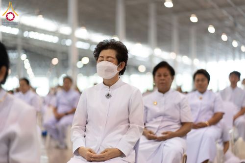 ภาพ No.126679:พิธีบูชาข้าวพระ ในวันอาทิตย์ต้นเดือนที่ 3 มีนาคม พ.ศ. 2567 ณ วัดพระธรรมกาย จ.ปทุมธานี