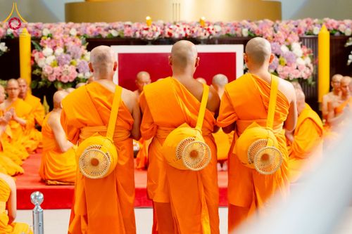 ภาพ No.223795:วันอาทิตย์ที่ 11 พฤษภาคม พ.ศ. 2568 พิธีอุปสมบทสามเณรเปรียญธรรมอุปสมบทอุทิศชีวิต 9 รูป อุบาสก 1 ท่าน ณ อุโบสถพระไตรปิฏกวัดพระธรรมกาย