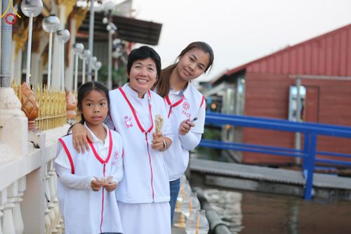 ภาพ No.117007:V.16 เป็นทีม การเตรียมงาน เก็บงาน การรับบุญของเจ้าหน้าที่หน่วยงานต่างๆ เพื่อโครงการธรรมยาตรา กตัญญูบูชามหาปูชนียาจารย์ พระมงคลเทพมุนี (สด จนฺทสโร) พระผู้ปราบมาร อนุสรณ์สถาน 7 แห่ง ปีที่ 12 ระหว่างวันที่ 2 - 31 มกราคม พ.ศ. 2567