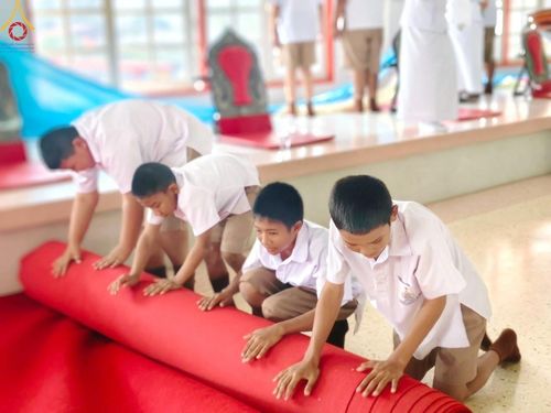 ภาพ No.200549:พิธีทอดผ้าป่าทำนุบำรุงศาสนสถาน ณ วัดรางกำหยาด ตำบลบางภาษี อำเภอบางเลน จังหวัดนครปฐม ในโครงการธรรมยาตรา กตัญญูบูชา มหาปูชนียาจารย์ พระมงคลเทพมุนี(สด จนฺทสโร) พระผู้ปราบมาร อนุสรณ์สถาน 7 แห่ง ปีที่ 13 วันที่ 22 มกราคม พ.ศ. 2568