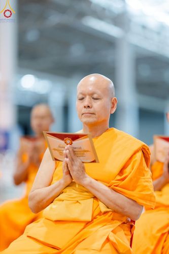 ภาพ No.182824:พิธีปฎิบัติธรรมและพิธีรับมอบต้นสมบัติจักรพรรดิ วันอาทิตย์ที่ 15 ธันวาคม พ.ศ. 2567 ณ สภาธรรมกายสากล วัดพระธรรมกาย