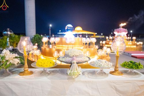 ภาพ No.187675:พิธีฉลองชัยสวดมนต์บทธัมมจักกัปปวัตนสูตร 7,000,000,000 จบ และพิธีสวดมนต์ข้ามปี วันที่ 31 ธันวาคม พ.ศ. 2567 ถึงวันที่ 1 มกราคม พ.ศ. 2568 ณ มหารัตนวิหารคด วัดพระธรรมกาย จ.ปทุมธานี