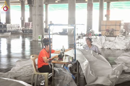 ภาพ No.217679:วันที่ 2-14 เมษายน พ.ศ. 2568 เจ้าหน้าที่เตรียมงานวันคุ้มครองโลก ชุดที่ 1 วัดพระธรรมกาย จ.ปทุมธานี