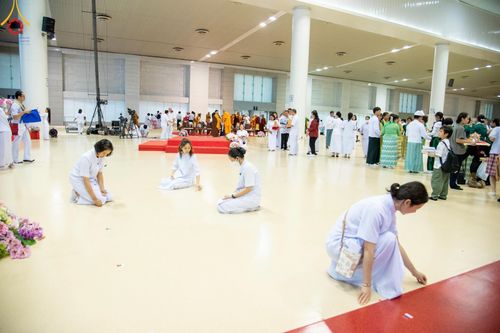 ภาพ No.125419:V.27 มาฆะ สาธุ  การรับบุญเตรียมงาน ปฎิบัติงาน เก็บงาน ของเจ้าหน้าที่หน่วยงานต่างๆ เพื่อวันมาฆบูชา วันเสาร์ที่ 24 กุมภาพันธ์  พ.ศ. 2567 ณ วัดพระธรรมกาย จ.ปทุมธานี