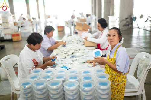 ภาพ No.60886:V.37 ยิ่งกว่าดี เพื่อ 80 ปีของพ่อ ภาพการเตรียมงานของหน่วยงานต่างๆ เพื่อพิธีฉลองอายุวัฒนมงคล 80 ปี หลวงพ่อธัมมชโย และรับถวายมหาสังฆทาน 10,000 กว่าวัดทั่วประเทศ ในวันคุ้มครองโลก วันจันทร์ที่ 22 เมษายน พ.ศ. 2567