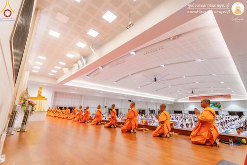 ภาพ No.152133:โครงการอบรมอุบาสก อุบาสิกาแก้ว ตัวแทนทอดกฐิน 30,000 วัด ทั่วไทย ระหว่างวันที่ 6-8 กันยายน พ.ศ. 2567 ณ ศูนย์อบรมเยาวชนกาญจนบุรี