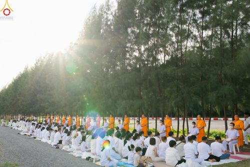 ภาพ No.82577:พิธีตัดปอยผมและปลงผมนาคธรรมทายาท ในโครงการอุปสมบทหมู่ธรรมทายาทพุทธศาสตร์สากล รุ่นที่ 7 (ภาคฤดูฝน) วันอาทิตย์ที่ 11 มิถุนายน พ.ศ. 2566 ณ  วัดพระธรรมกาย