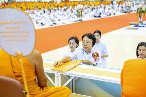 ภาพ No.339663:วันที่ 18 กรกฎาคม พ.ศ.2569 วันมหารำลึก ครั้งที่ 36 ณ ห้องแก้วสารพัดนึก 1 วัดพระธรรมกาย