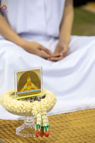 ภาพ No.78897:พิธีตักบาตร ข้าวสารอาหารแห้ง พิธีบูชาข้าวพระ ในวันอาทิตย์ต้นเดือนที่ 2 เมษายน พ.ศ. 2566