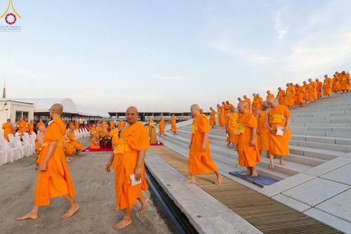 ภาพ No.194636:พิธีปฐมเริ่มสุวรรณรังสรรค์มหาธรรมกายเจดีย์ วันจันทร์ที่ 13 มกราคม พ.ศ. 2568 ณ มหาธรรมกายเจดีย์ วัดพระธรรมกาย จ.ปทุมธานี