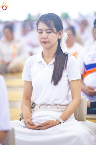 ภาพ No.205995:พิธีตักบาตร และ พิธีบูชาข้าวพระ ในวันอาทิตย์ต้นเดือน 2 กุมภาพันธ์ พ.ศ. 2568 ณ สภาธรรมกายสากล วัดพระธรรมกาย