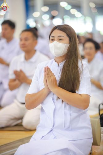 ภาพ No.151303:พิธีบูชาข้าวพระ ในวันอาทิตย์ต้นเดือน วันที่ 1 กันยายน พ.ศ. 2567 ณ สภาธรรมกายสากล วัดพระธรรมกาย