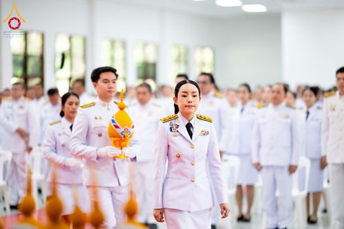 ภาพ No.227223:วันอังคารที่ 3 มิถุนายน พ.ศ. 2568 นายอำเภอคลองหลวง นำพสกนิกรรวมใจภักดิ์ สมเด็จพระนางเจ้าฯ พระบรมราชินี เนื่องในโอกาสวันเฉลิมพระชนมพรรษา ณ อาคารปลูกศรัทธา 2 วัดพระธรรมกาย อ.คลองหลวง จ.ปทุมธานี