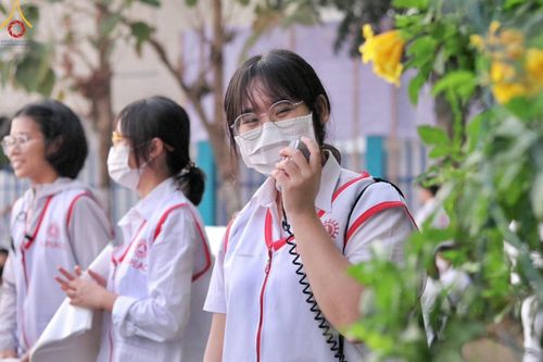 ภาพ No.205592:V.53 สารพัดV สารพัดดี ที่วัดโบสถ์บน ในโครงการธรรมยาตรา กตัญญูบูชา มหาปูชนียาจารย์ พระมงคลเทพมุนี(สด จนฺทสโร) พระผู้ปราบมาร อนุสรณ์สถาน 7 แห่ง ปีที่ 13 ระหว่างวันที่ 2-31 มกราคม พ.ศ. 2568