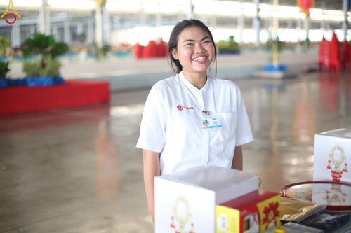 ภาพ No.61482:V.36 ทุ่มเทเพื่อพ่อ 80 ปี ภาพการเตรียมงานของหน่วยงานต่างๆ เพื่อพิธีฉลองอายุวัฒนมงคล 80 ปี หลวงพ่อธัมมชโย และรับถวายมหาสังฆทาน 10,000 กว่าวัดทั่วประเทศ ในวันคุ้มครองโลก จันทร์ที่ 22 เมษายน พ.ศ.2567