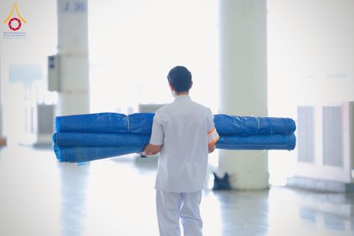 ภาพ No.223481:วันวิสาขบูชา วันอาทิตย์ที่ 11 พฤษภาคม พ.ศ. 2568 พิธีตักบาตร และปฎิบัติธรรม ณ สภาธรรมกายสากล วัดพระธรรมกาย