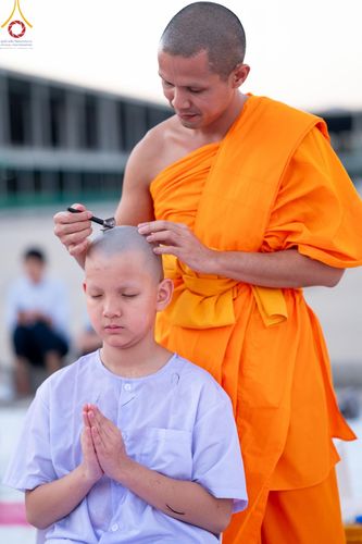 ภาพ No.132789:พิธีปลงผมยุวธรรมทายาท รุ่นที่ 32 มัชฌิมธรรมทายาท รุ่นที่ 28 ณ ลานธรรม วัดพระธรรมกาย วันเสาร์ที่ 30 มีนาคม พ.ศ. 2567