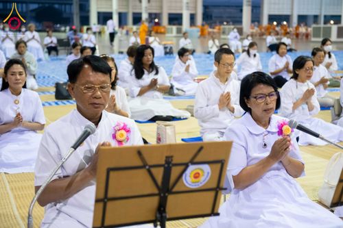 ภาพ No.303104:วันที่ 26 มกราคม พ.ศ. 2569 พิธีถวายภัตตาหารเป็นสังฆทาน แด่พระธรรมยาตรา ณ วัดพระธรรมกาย  จังหวัดปทุมธานี ในโครงการธรรมยาตรา กตัญญูบูชา มหาปูชนียาจารย์ พระมงคลเทพมุนี(สด จนฺทสโร) พระผู้ปราบมาร อนุสรณ์สถาน 7 แห่ง ปีที่ 14