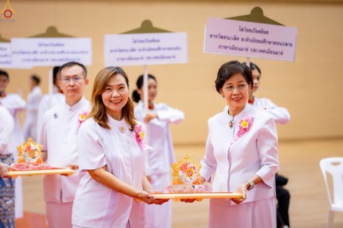 ภาพ No.311957:วันอังคารที่ 3 มีนาคม พ.ศ.2569 พิธีมอบโล่วัชรเกียรติยศ โครงการตอบปัญหาธรรมะทางก้าวหน้า ครั่งที่ 43, พิธีมอบโล่วัชรเกียรติยศ โครงการสอบตอบปัญหาศีลธรรม เพื่อสันติภาพโลก (World-Pec) ครั้งที่ 19 ณ สภาธรรมกายสากล วัดพระธรรมกาย