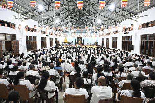 ภาพ No.278796:วันที่ 30 ตุลาคม 2568 กฐินสมทบวัดต่างประเทศ โดยคณะศิษยานุศิษย์ บูชาธรรม 81 ปี หลวงพ่อธัมมชโย ณ วัดศรีธรรมานันทะ บาลังโกด้า ประเทศศรีลังกา วัดสังฆราช อมรปุระนิกาย สมเด็จไมตรี มูรตี