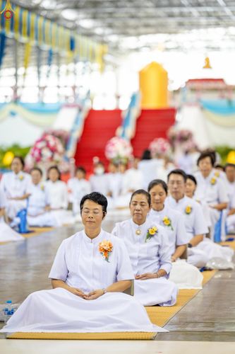 ภาพ No.342862:วันอาทิตย์ที่ 9 สิงหาคม พ.ศ.2569 พิธีจุดเทียนใจ ไฟนิรันดร์ อนันตชัย ณ รัตนบัลลังก์ วัดพระธรรมกาย