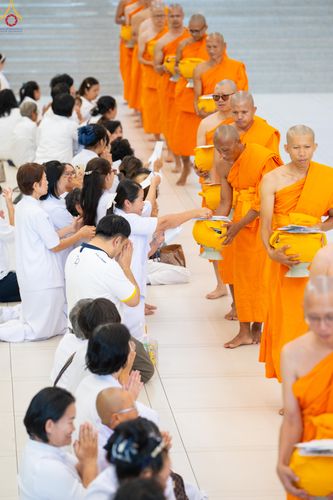 ภาพ No.335431:วันเสาร์ที่ 13 มิถุนายน พ.ศ.2569 พิธีขอบรรพชา , พิธีขอสรณคมน์และศีล , พิธีถวายบาตร , พิธีอุปสมบท โครงการอุปสมบทหมู่ผู้บริหาร รุ่นที่ 16 , โครงการอุปสมบทหมู่ธรรมทายาท  ระดับอุดมศึกษา รุ่นที่ 53 (ภาคฤดูฝน) ณ โบสถ์พระไตรปิฏก วัดพระธรรมกาย