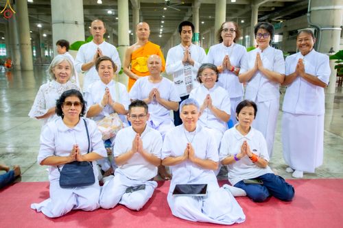 ภาพ No.333578:วันอาทิตย์ที่ 7 มิถุนายน พ.ศ.2569 พิธีตัดปอยผมและปลงผมนาคธรรมทายาท โครงการบรรพชาและอุปสมบทหมู่ธรรมทายาท รุ่นผู้บริหาร รุ่นที่ 16 ณ วิหารคด 11 วัดพระธรรมกาย