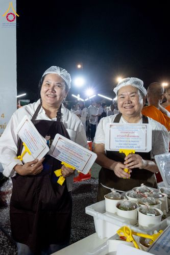 ภาพ No.301730:วันที่ 24 มกราคม พ.ศ. 2569 พิธีถวายภัตตาหารเป็นสังฆทาน แด่พระธรรมยาตรา ณ อนุสรณ์สถานบางปลา วัดบางปลา อำเภอบางเลน จังหวัดนครปฐม ในโครงการธรรมยาตรา กตัญญูบูชา มหาปูชนียาจารย์ พระมงคลเทพมุนี(สด จนฺทสโร) พระผู้ปราบมาร อนุสรณ์สถาน 7 แห่ง ปีที่ 14