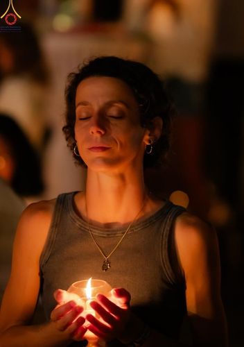 ภาพ No.156564:วัดพุทธบาหลีและวัดพระธรรมกาย จัดปฏิบัติธรรมนานาชาติ 1,151 คนจาก 78 ประเทศ ใน "วันสันติภาพสากล" ณ บาหลี อินโดนีเซีย วันเสาร์ที่ 21 กันยายน พ.ศ. 2567 เวลา 16.00-21.00 น. ณ พิพิธภัณฑ์ ARMA เมืองอูบุด จังหวัดบาหลี ประเทศอินโดนีเซีย