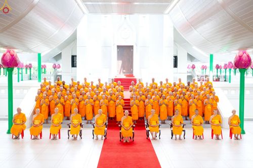 ภาพ No.232458:วันเสาร์ที่ 5 กรกฎาคม พ.ศ. 2568 พิธีบรรพชาอุปสมบท ธรรมทายาท โครงการบรรพชาอุปสมบทหมู่ รุ่นเข้าพรรษา ,  โครงการบวชพระนานาชาติ AEC & WAB รุ่นที่ 9 ณ วัดพระธรรมกาย