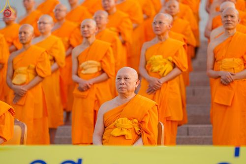 ภาพ No.194681:พิธีปฐมเริ่มสุวรรณรังสรรค์มหาธรรมกายเจดีย์ วันจันทร์ที่ 13 มกราคม พ.ศ. 2568 ณ มหาธรรมกายเจดีย์ วัดพระธรรมกาย จ.ปทุมธานี
