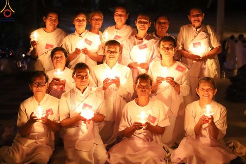 ภาพ No.158458:โครงการอบรมอุบาสก อุบาสิกาแก้ว  ตัวแทนทอดกฐิน 30,000 วัด ทั่วไทย บูชาธรรม 80 ปี หลวงพ่อธัมมชโย ระหว่างวันที่ 20-22 กันยายน พ.ศ. 2567 ณ จังหวัดบุรีรัมย์ รุ่นที่ 3