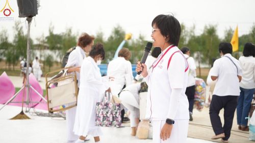 ภาพ No.119572:V.18 ทันทีม การเตรียมงาน เก็บงาน การรับบุญของเจ้าหน้าที่หน่วยงานต่างๆ เพื่อโครงการธรรมยาตรา กตัญญูบูชามหาปูชนียาจารย์ พระมงคลเทพมุนี (สด จนฺทสโร) พระผู้ปราบมาร อนุสรณ์สถาน 7 แห่ง ปีที่ 12 ระหว่างวันที่ 2 - 31 มกราคม พ.ศ.2567