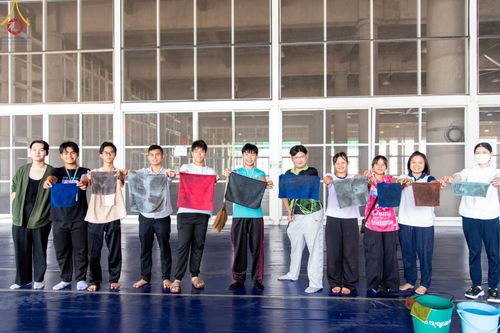 ภาพ No.60707:V.38 ทุ่มพลังเพื่อพ่อครบ 80 ปี ภาพการเตรียมงานของหน่วยงานต่างๆ เพื่อพิธีฉลองอายุวัฒนมงคล 80 ปี หลวงพ่อธัมมชโย และรับถวายมหาสังฆทาน 10,000 กว่าวัดทั่วประเทศ ในวันคุ้มครองโลก วันจันทร์ที่ 22 เมษายน พ.ศ. 2567