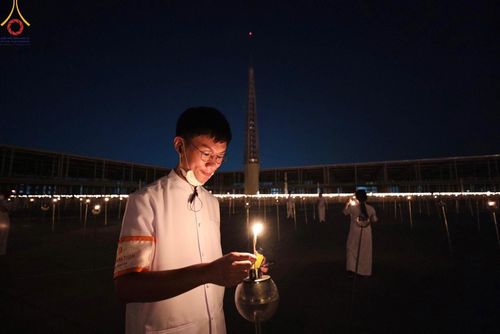 ภาพ No.125548:V.27 มาฆะ สาธุ  การรับบุญเตรียมงาน ปฎิบัติงาน เก็บงาน ของเจ้าหน้าที่หน่วยงานต่างๆ เพื่อวันมาฆบูชา วันเสาร์ที่ 24 กุมภาพันธ์  พ.ศ. 2567 ณ วัดพระธรรมกาย จ.ปทุมธานี