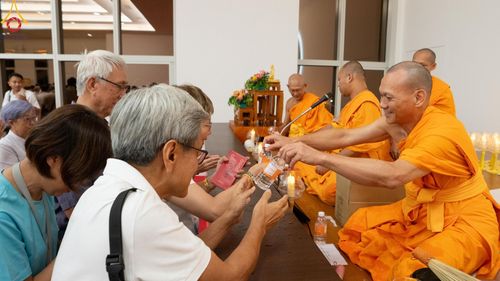 ภาพ No.139689:กิจกรรมวันวิสาขบูชา ณ Dhammakaya Centre Singapore วันที่ 21-22 พฤษภาคม พ.ศ. 2567