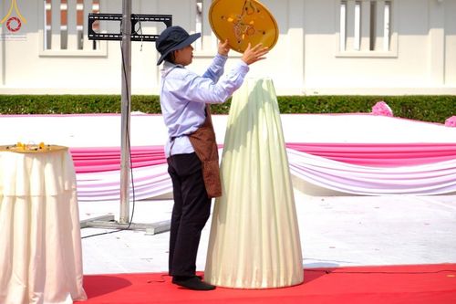 ภาพ No.115959:V.15 สามัคคี การเตรียมงาน เก็บงาน การรับบุญของเจ้าหน้าที่หน่วยงานต่างๆ เพื่อโครงการธรรมยาตรา กตัญญูบูชามหาปูชนียาจารย์ พระมงคลเทพมุนี (สด จนฺทสโร) พระผู้ปราบมาร อนุสรณ์สถาน 7 แห่ง ปีที่ 12 ระหว่างวันที่ 2 - 31 มกราคม พ.ศ.2567