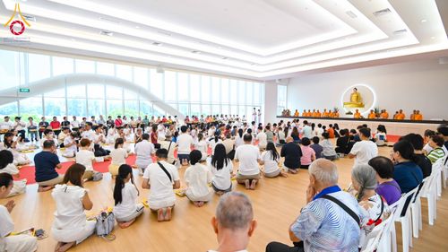 ภาพ No.332043:วันอาทิตย์ที่ 31 พฤษภาคม พ.ศ. 2569 วัดพระธรรมกายสิงคโปร์จุดประทีปแห่งศรัทธา ฉลองวิสาขบูชา ปี 2569 ยิ่งใหญ่ Dhammakaya Centre Singapore Illuminates the Lights of Faith in a Grand Vesak Day 2026 Celebration