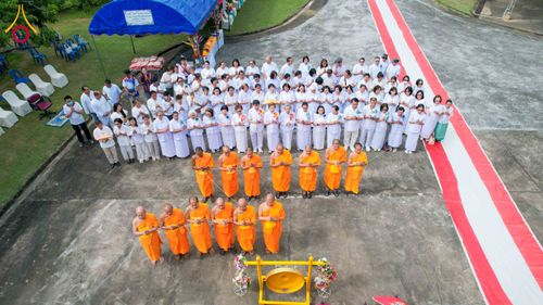 ภาพ No.340881:วันเสาร์ที่ 25 กรกฏาคม พ.ศ.2569 พิธีทอดผ้าป่าสามัคคี ปฐมฤกษ์ เปิดป้ายตั้งองค์ประธาน ณ ศูนย์ธรรมอุทยานสุขสดใส อ.จอมทอง จ.เชียงใหม่
