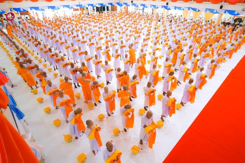 ภาพ No.281250:วันที่ 4 ธันวาคม พ.ศ. 2568 พิธีบรรพชาสามเณร ในโครงการบวชบูชาธรรมมหาปูชนียาจารย์  ณ วัดกลางพระอารามหลวง จังหวัดบุรีรัมย์