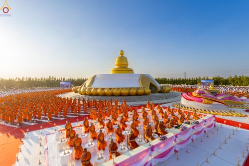 ภาพ No.302120:วันที่ 23 มกราคม พ.ศ. 2569 พิธีจุดประทีปธรรมถวายเป็นพุทธบูชา และบูชาธรรมมหาปูชนียาจารย์  ณ อนุสรณ์สถานลำดับที่ 5 สถานที่เผยแผ่วิชชาธรรมกายครั้งแรก อนุสรณ์สถานบางปลา วัดบางปลา อำเภอบางเลน จังหวัดนครปฐม ในโครงการธรรมยาตรา กตัญญูบูชา มหาปูชนียาจารย์ พระมงคล