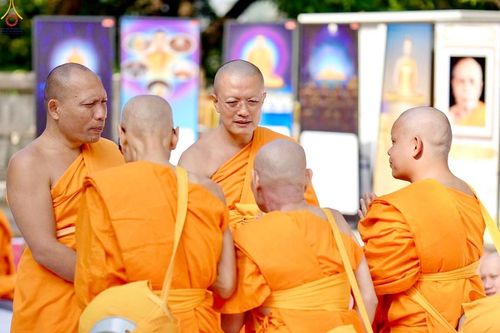 ภาพ No.280765:วันที่ 28 ธันวาคม พ.ศ. 2568 พิธีอุปสมบท โครงการอุปสมบทหมู่ ๘๑ ปี บูชาธรรมหลวงพ่อธัมมชโย ณ สมาคมพุทธ เขตตงช้ง เขตบริหารพิเศษฮ่องกง